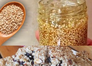 Boost Your Bone Health with Sesame Seeds and Honey: A Simple Daily Ritual