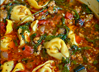 Hearty Tortellini Soup: A Comforting, Flavorful Bowl of Goodness