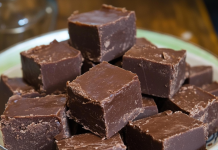 Rich & Velvety: Chocolate Fudge – A Decadent Sweet Treat!