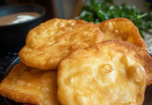 Golden & Fluffy: Indian Frybread – A Crispy, Irresistible Delight!