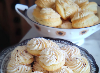 Buttery Bliss: Melting Moments Recipe – Cookies That Dissolve in Your Mouth!