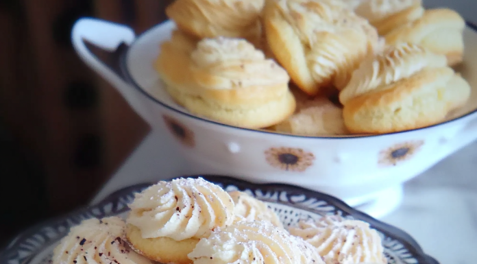 Buttery Bliss: Melting Moments Recipe – Cookies That Dissolve in Your Mouth!