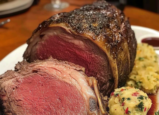 Epic Feast: The Ultimate Prime Rib Experience – Tender, Juicy, and Unforgettable!
