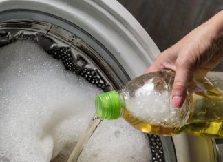 Vinegar is the key to whiter whites and softer towels, but most use it wrong. Here’s the right way to use it