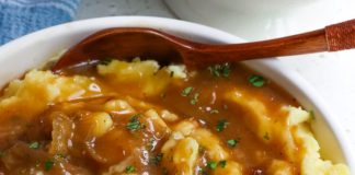 Savory Onion Gravy: A Comforting Classic