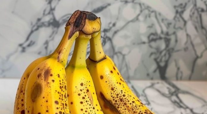 Eating Bananas with Spots: What It Means for Your Health