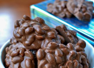 Peanut Clusters (Crockpot or Microwave)