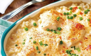 Savor the Comfort: This Creamy Chicken and Rice Delight Will Make You Smile!