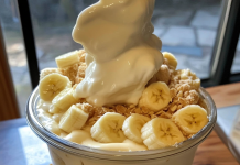 Discover the Irresistible Secret Behind Mama’s Legendary Banana Pudding!