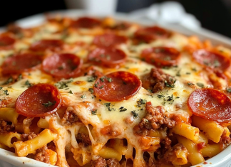 You Won’t Believe How Delicious This Pizza Casserole Is – A Must-Try Recipe!