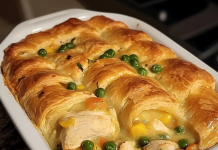 Unlock Comfort Food Bliss: Chicken Pot Pie Bake That Will Steal the Show!