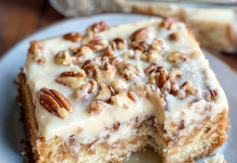 Dive into Decadence: This Butter Pecan Praline Poke Cake Will Leave You Speechless!