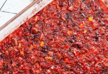 Grandma’s Cranberry Salad: A Nostalgic Holiday Treat