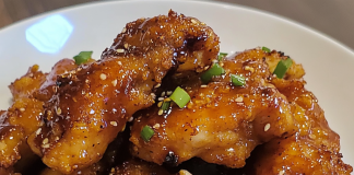 Get Ready to Indulge: This Crispy Honey Garlic Chicken Will Leave You Wanting More!