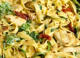 Tuscan Chicken Pasta