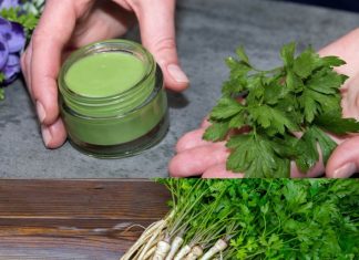 Elixir of Youth: Parsley Tightens Skin and Instantly Smoothes Wrinkles!