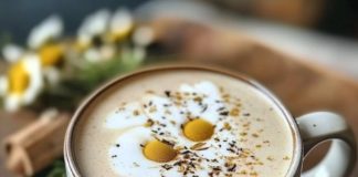 Chamomile & Honey Sleepytime Latte: A Cozy Nighttime Drink