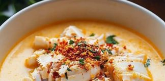 She-Crab Soup: A Rich & Creamy Southern Classic 🦀🍲