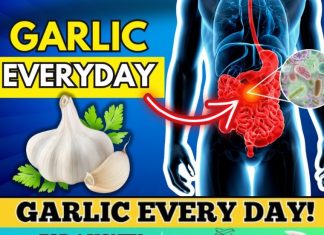 The Nightly Benefits of Eating Raw Garlic Before Bed