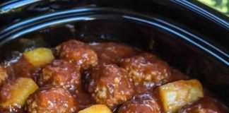 Slow Cooker Pineapple Barbecue Meatballs
