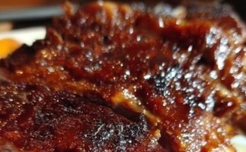 Crockpot Barbecue Ribs