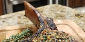 spicy garlic tomahawk beef steak