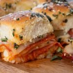 Pepperoni Pizza Sliders