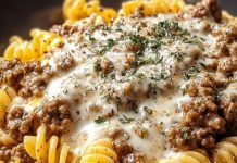 one pot beef and cheddar ranch pasta