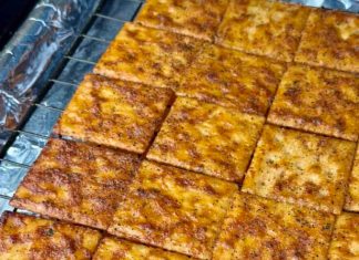 Smoked BBQ Saltine Crackers