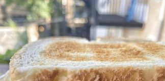 The Best Summer Tuna Salad Sandwich