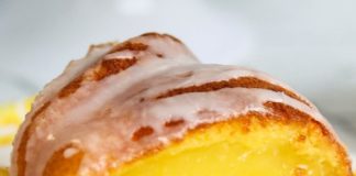 tunnel of lemon bundt cake