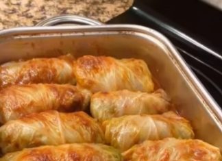 Classic Stuffed Cabbage Rolls: A Timeless Family Comfort Dish