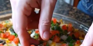 Taco Bell Mexican Pizza