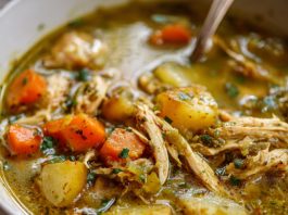 Green Chile Chicken Stew