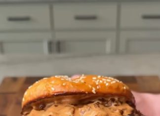 Peanut Butter Bacon Jam Smashburger