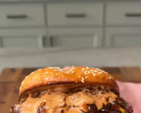 Peanut Butter Bacon Jam Smashburger