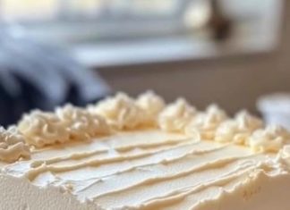 Velvety No‑Bake Cheesecake