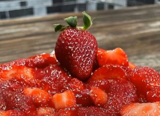 Strawberry Cheesecake Poke Cake