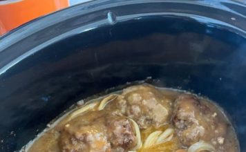 Slow Cooker Salisbury Steak