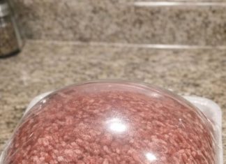 I just bought this pack of ground beef from the store yesterday and put it in the fridge. I went to cook dinner and noticed the plastic film is puffed up like a balloon, but the date is still good. Wh