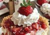 Strawberry Cheesecake Dump Cake