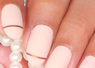 Should you tip a nail salon? What are best practices?