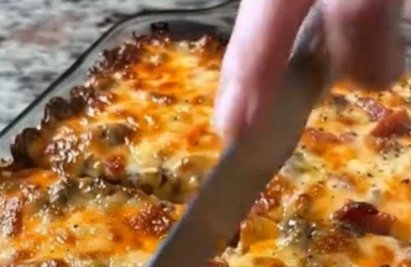 Make-Ahead Sausage Hashbrown Breakfast Casserole