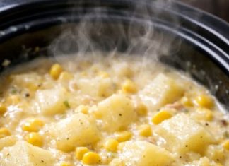 Slow Cooker Corn and Potato Chowder