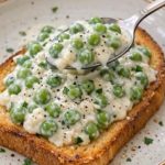 Creamed Peas on Toast — A Simple, Comforting Classic