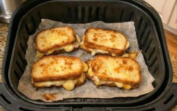 Air Fryer Grilled Cheese Sandwich
