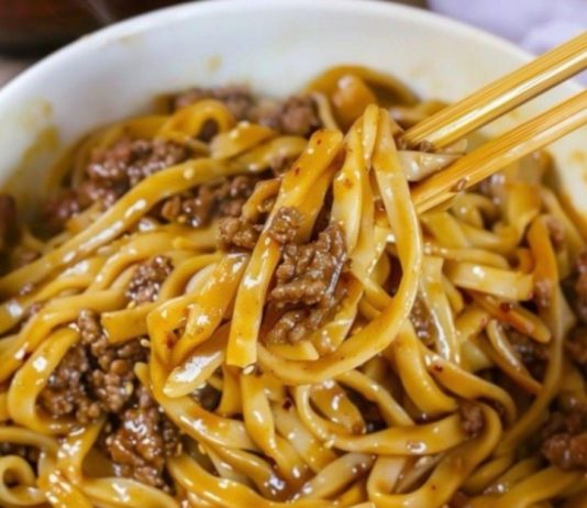 Mongolian Ground Beef Noodles