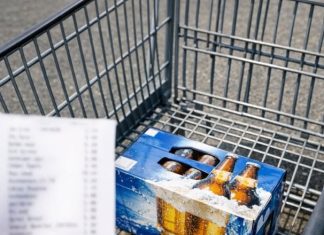 I was loading my trunk and realized the case of beer on the bottom rack of the cart didn’t scan at the self-checkout. It’s a $30 item and I’m already out the door. What would you do?