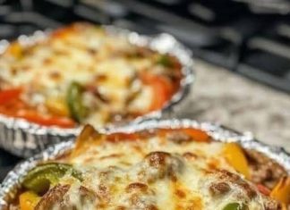 Low-Carb Crustless Pizza Bowl