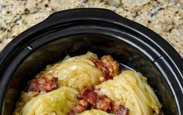 Slow Cooker Braised Cabbage and Bacon